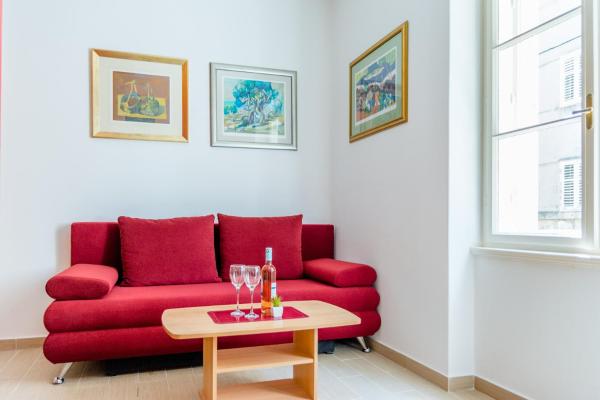 Apartment Ruby, Сплит