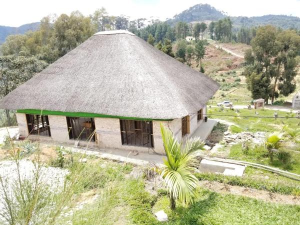 På bilden syns objektet Nyungwe Nziza Ecolodge som ligger i staden Kitabi.