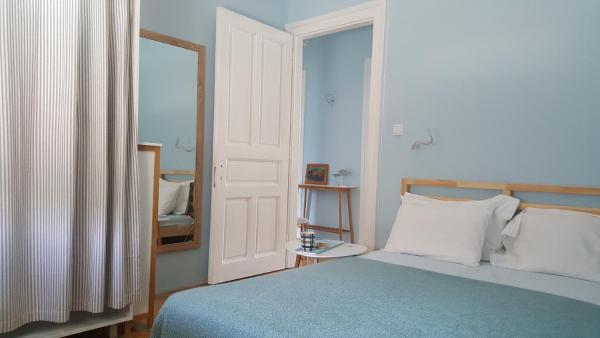 Na fotografii je vidět objekt Room next to Porto Montenegro nacházející se ve městě Tivat.