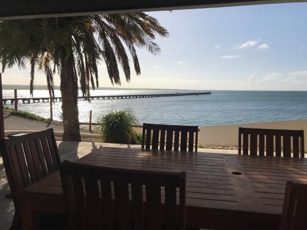 Foto 9: Beachside & Jetty View Apartment 6 - Captain's Apt