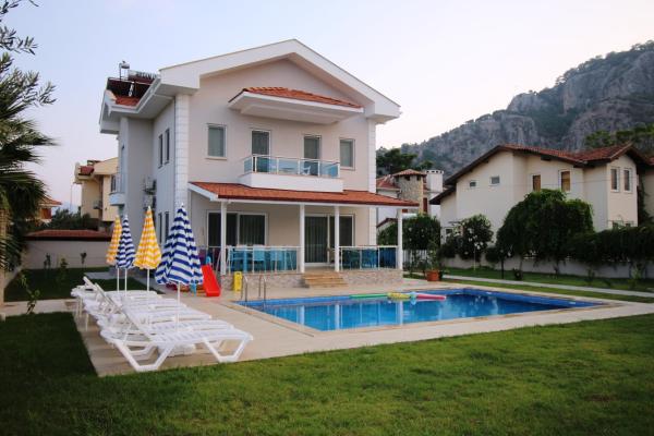 Na zdjęciu widoczny jest obiekt Dalyan Villa MoonLight położony w mieście Dalyan.