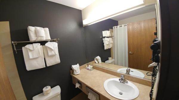 Super 8 by Wyndham Quebec City photo 4