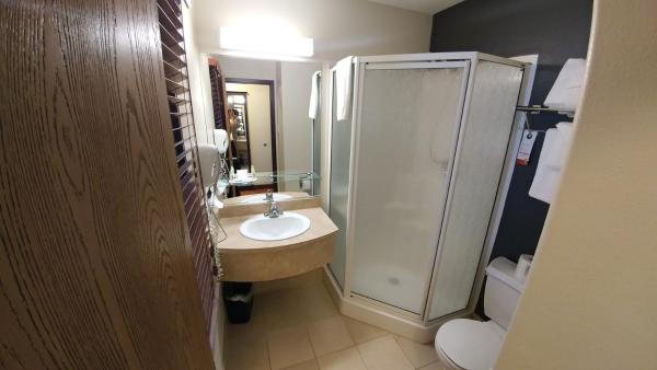 Super 8 by Wyndham Quebec City photo 5