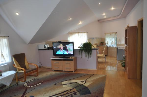 På bildet vises objektet Casa Diu som ligger i byen Cornăţel.