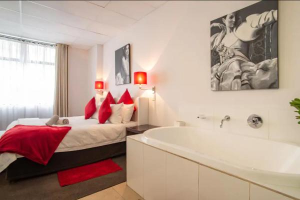Adderley, City Centre pad - KING BED - 62sqm - Pool-parking-WiFi60Mbps-CTICCの写真9