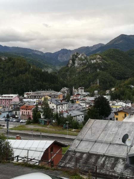 A la foto es mostra l'objecte Casa Ciliegia situat a la ciutat de Vernante.