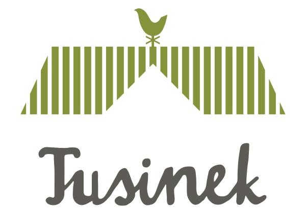 Auf dem Foto ist das Objekt Zajazd Tusinek Grzegorz Winiarek in der Stadt Faryny zu sehen.