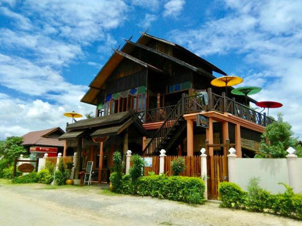 Nella foto è visibile l'oggetto Inle Cottage Boutique Hotel situato nella città di Nyaung Shwe.