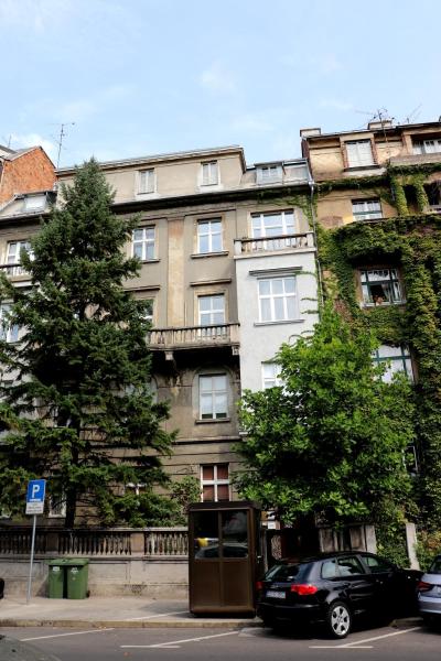 A la foto es mostra l'objecte Bravo situat a la ciutat de Zagreb.