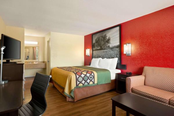 Foto 1: Super 8 by Wyndham Corsicana