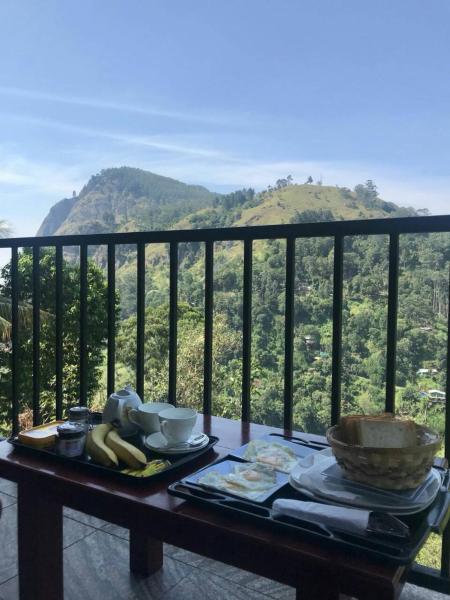 A la foto es mostra l'objecte Viewfront Ella situat a la ciutat de Ella.