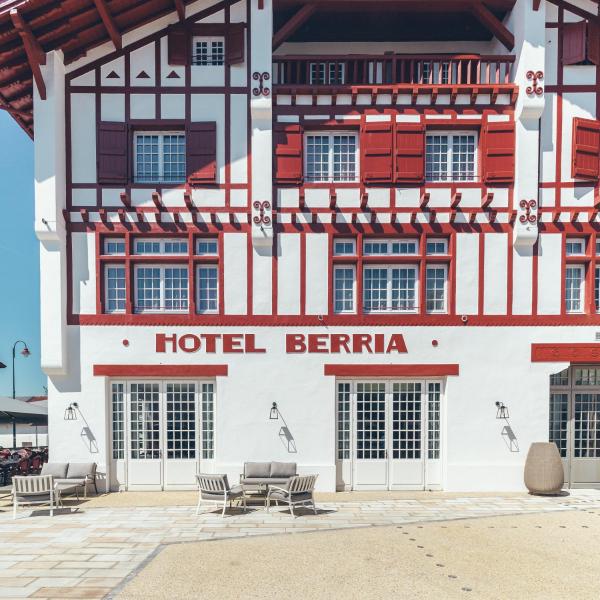 A la foto es mostra l'objecte Hôtel Berria par La Maison de Pierre situat a la ciutat de Hasparren.