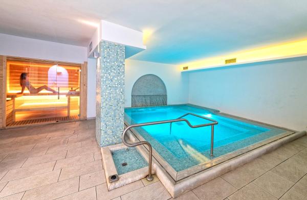 A la foto es mostra l'objecte Le Canne Family Resort & Spa situat a la ciutat de Ischia.