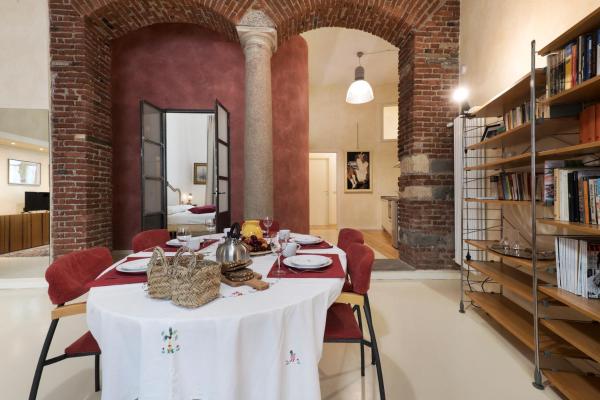 A la foto es mostra l'objecte Luxury Apartments Fioravanti situat a la ciutat de Milà.