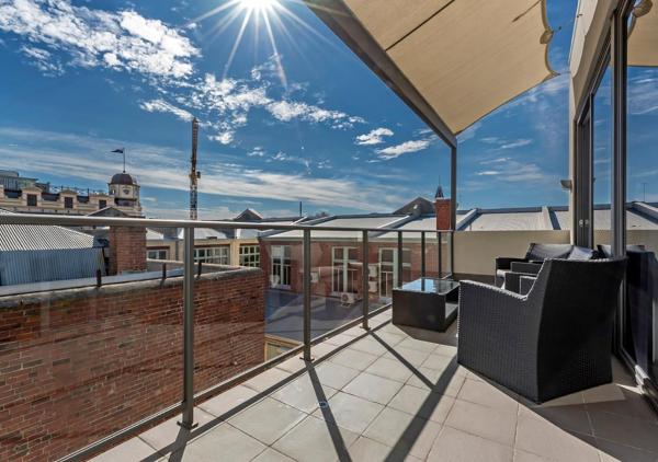 New Haus By Hougoumont Hotel, Former Bannister 22 - Cottesloe