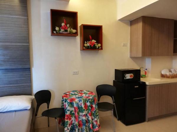 Foto 8: Studio at La Guardia
