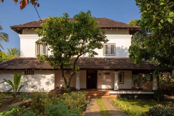På billedet ses objektet Kunnampath Heritage Nalukettu beliggende i byen Thrissur.