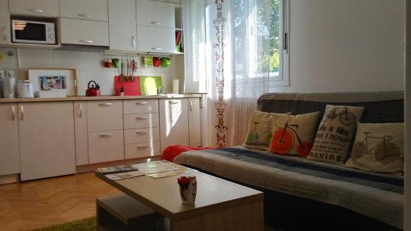 På billedet ses objektet B Apartments - Bike Apartment beliggende i byen Timişoara.