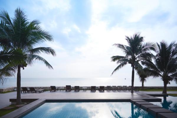 A la foto es mostra l'objecte Siambeach Resort situat a la ciutat de Cha-am.