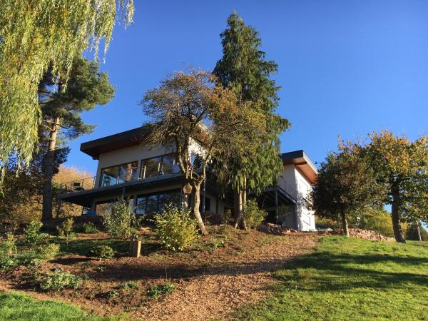 På billedet ses objektet Ferienhaus HAAGALM beliggende i byen Primstal.