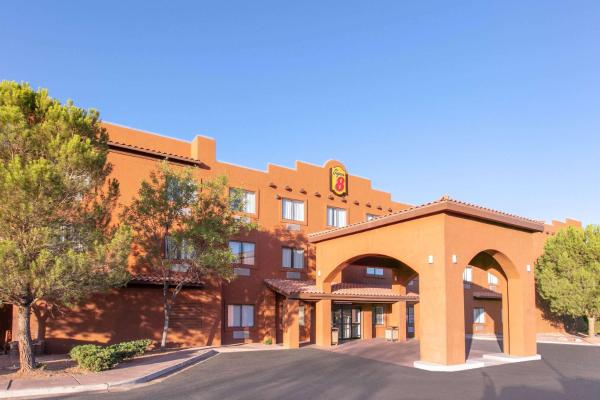 Foto 3: Super 8 by Wyndham Page/Lake Powell