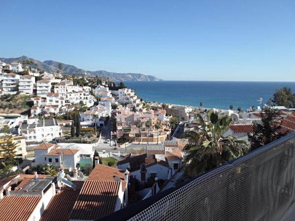 La photo montre l'objet AGUAMARINA 12 MENYBER situé dans la ville de Nerja.