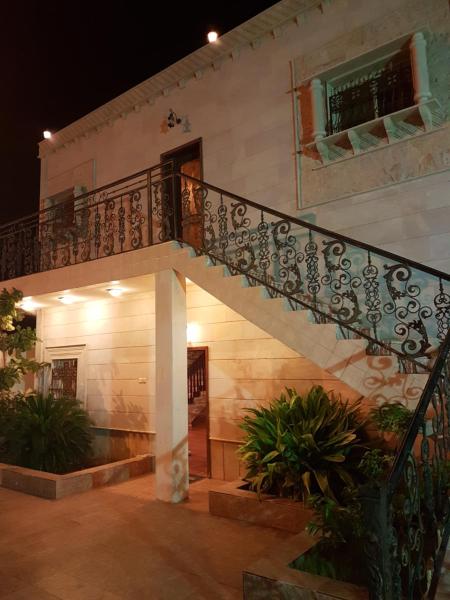 Nella foto è visibile l'oggetto Villa Ar Rayis Beach situato nella città di Rayyis.