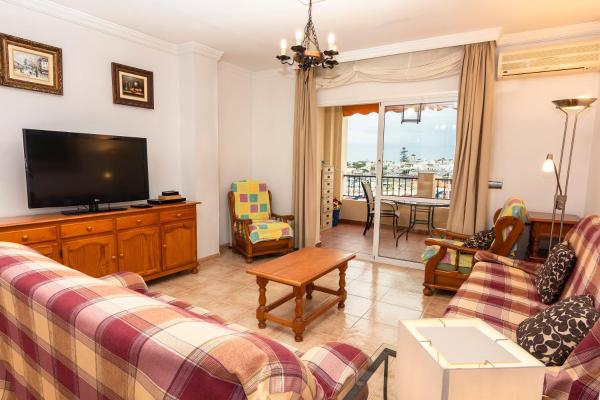 A la foto es mostra l'objecte Carabeo P Milenio 1 piso 2 1 sea view situat a la ciutat de Nerja.