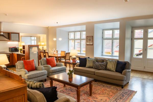 Tallinn City Apartments Luxury 4 bedroom with terrace and sauna, Tallinn