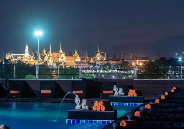 På billedet ses objektet D&D Inn Khaosan beliggende i byen Bangkok.
