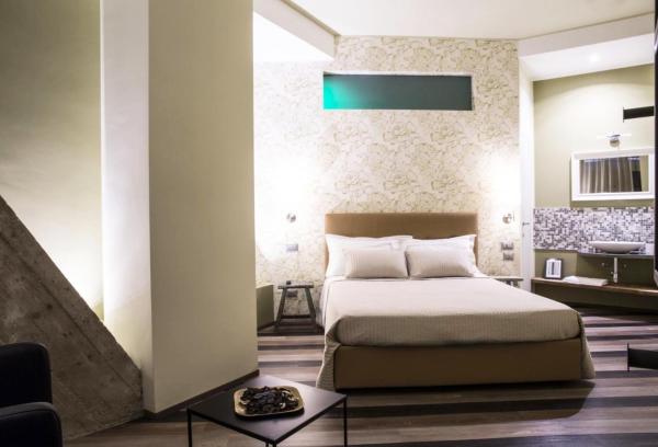 A la foto es mostra l'objecte Serendipity Rooms situat a la ciutat de Milà.