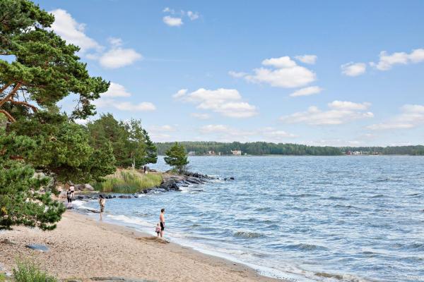 A la foto es mostra l'objecte First Camp Skutberget-Karlstad situat a la ciutat de Karlstad.