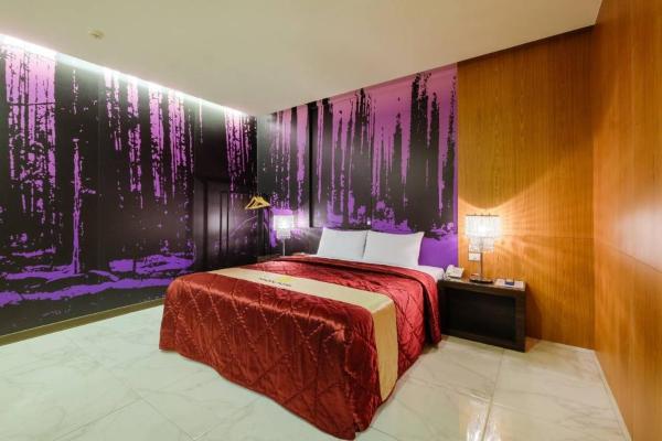 Rom Deluxe med king-size-seng — 118 m² - 富士都商務汽車會館 台南市旅館308號