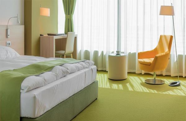 På billedet ses objektet Hotel Armatti beliggende i byen Braşov.