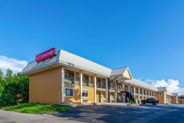 På billedet ses objektet Econo Lodge East Ridge beliggende i byen Chattanooga.