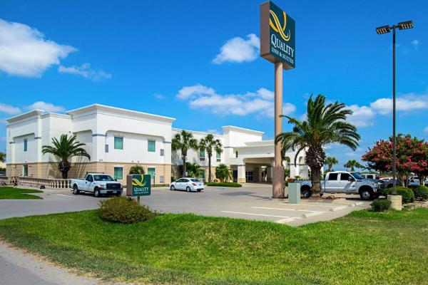 På bildet vises objektet Quality Inn & Suites som ligger i byen Robstown.