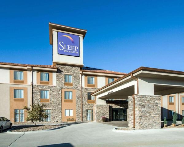 På billedet ses objektet Sleep Inn & Suites Norton beliggende i byen Norton.
