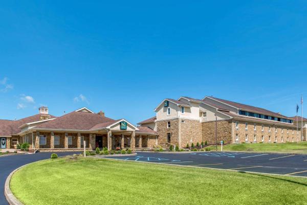 A la foto es mostra l'objecte Quality Inn & Suites Bedford West situat a la ciutat de Mitchell.