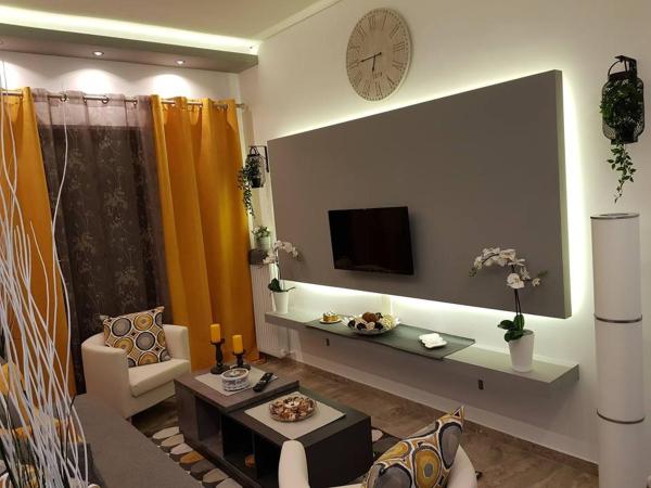 A la foto es mostra l'objecte 'Golden Aurora' Apartment With Elegant Style situat a la ciutat de Atenes.