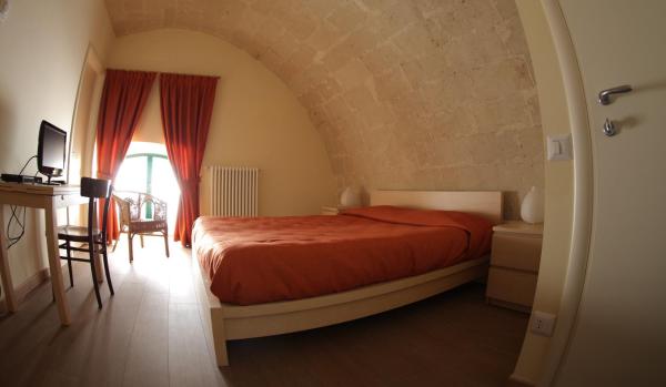 A la foto es mostra l'objecte Casa Natalì situat a la ciutat de Matera.