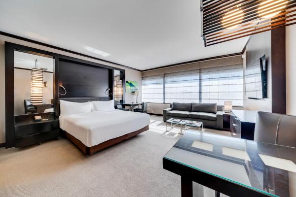 Na foto é possível ver o objeto Jet Luxury at The Vdara localizado na cidade de Las Vegas.