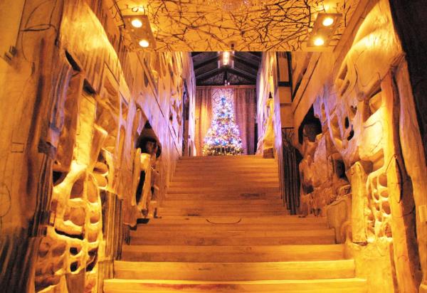 Na zdjęciu widoczny jest obiekt Leventis Art Suites położony w mieście Vritá.