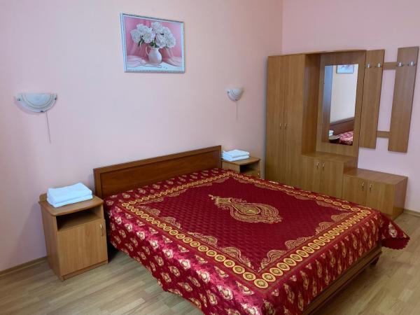 Inn on Zhytomyrska, Kyiv