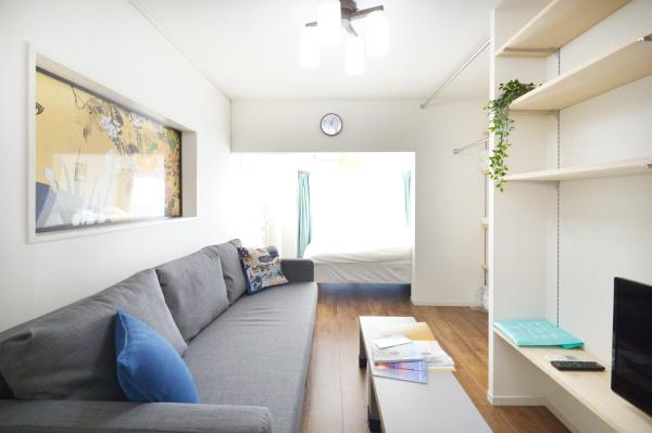 A la foto es mostra l'objecte Roppongi Japan House602 situat a la ciutat de Tòquio.