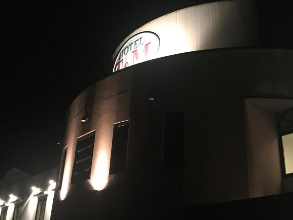 Na zdjęciu widoczny jest obiekt HOTEL Fairy tale 養父店 położony w mieście Yōka.