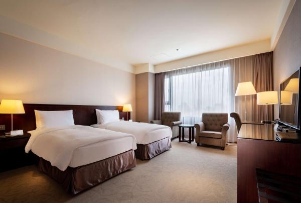 Standard Twin Room -No Parking - CHECK Inn Taichung LaiLai