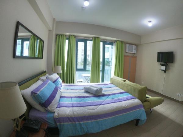 A la foto es mostra l'objecte Palm Tree 2 Villas-Cluster 2 Unit 3N situat a la ciutat de Manila.