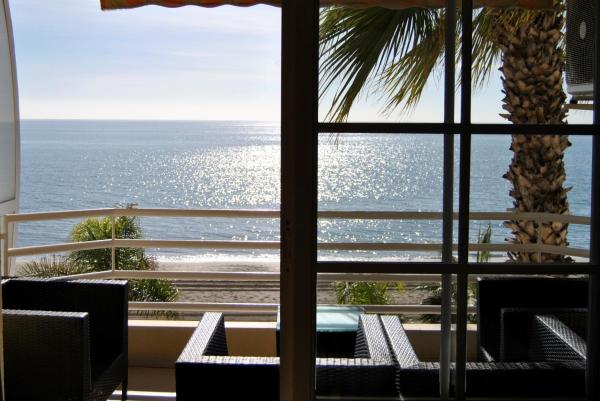 Apartamento Frente Al Mar,primera Linea - Rincón de la Victoria