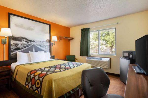 Bilde 4: Super 8 by Wyndham Waco University Area