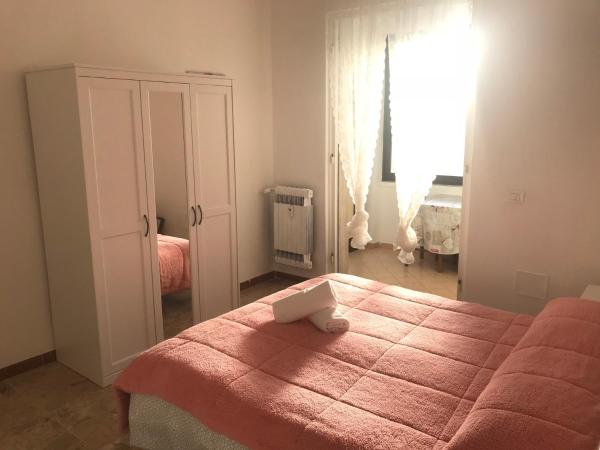 A la foto es mostra l'objecte Home Sweet Home B&B situat a la ciutat de Pisa.
